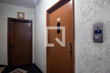 Apartamento à venda com 110m², 3 quartos e sem vaga Apartamento à venda com 110m², 3 quartos e sem vagaÁrea Comum