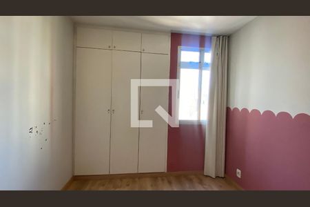 Apartamento à venda com 197m², 3 quartos e 1 vagaQuarto 2