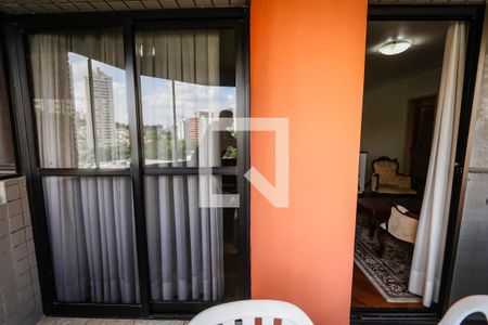 Sacada de apartamento à venda com 3 quartos, 220m² em Jardim Lar Sao Paulo, São Paulo