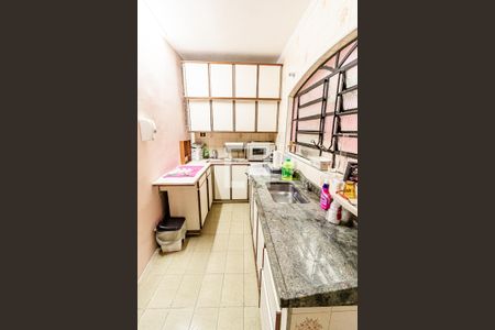 Casa para alugar com 400m², 3 quartos e 2 vagas Casa para alugar com 400m², 3 quartos e 2 vagasCozinha