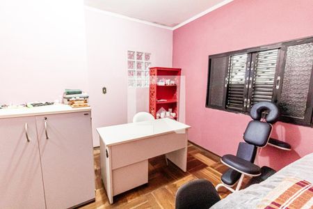 Casa para alugar com 400m², 3 quartos e 2 vagas Casa para alugar com 400m², 3 quartos e 2 vagasQuarto 4