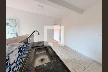 Casa à venda com 160m², 3 quartos e 1 vaga Casa à venda com 160m², 3 quartos e 1 vagaCozinha