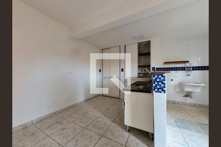 Casa à venda com 160m², 3 quartos e 1 vaga Casa à venda com 160m², 3 quartos e 1 vagaCozinha