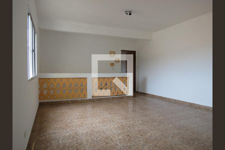 Sala de casa à venda com 3 quartos, 160m² em Jardim Peri, São Paulo