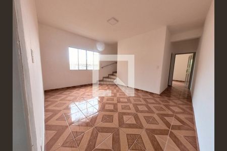 Casa à venda com 160m², 3 quartos e 1 vaga Casa à venda com 160m², 3 quartos e 1 vagaSala 2/Quarto 3