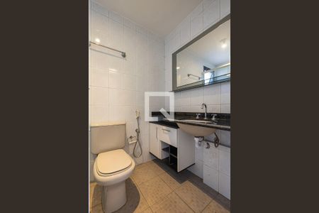 Suíte - Banheiro de apartamento à venda com 2 quartos, 101m² em Jardim Paulista, São Paulo