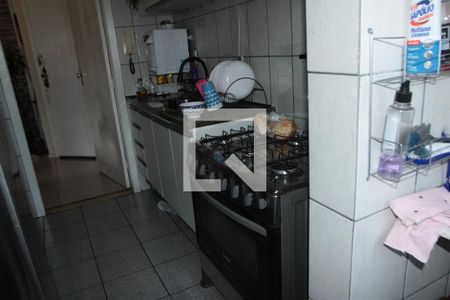Apartamento à venda com 58m², 2 quartos e 1 vagaCozinha