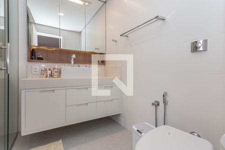 Apartamento à venda com 172m², 3 quartos e 3 vagasBanheiro da suíte 