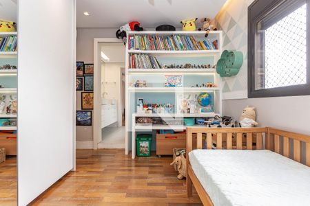 Apartamento à venda com 172m², 3 quartos e 3 vagasQuarto 2