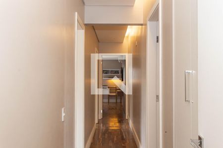 Apartamento à venda com 172m², 3 quartos e 3 vagasCorredor