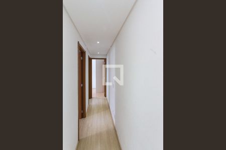 Corredor de apartamento para alugar com 2 quartos, 47m² em Jardim Nove de Julho, São Paulo