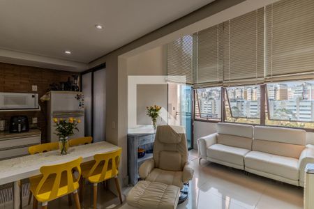 Sala de apartamento à venda com 1 quarto, 72m² em Paraíso do Morumbi, São Paulo
