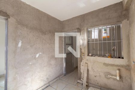 Casa para alugar com 55m², 2 quartos e 1 vagaQuintal