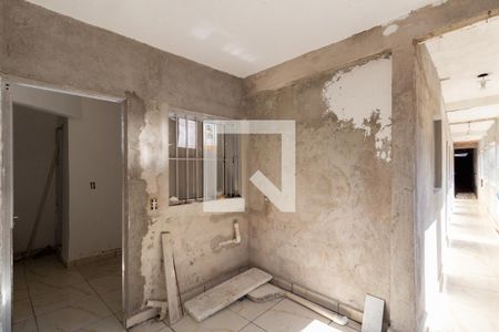 Casa para alugar com 55m², 2 quartos e 1 vagaQuintal