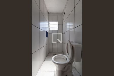 Banheiro Suíte de casa para alugar com 2 quartos, 70m² em Vila Norma, São Paulo