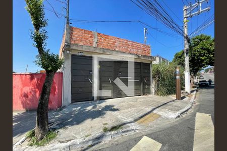 Casa para alugar com 55m², 2 quartos e 1 vagaFachada