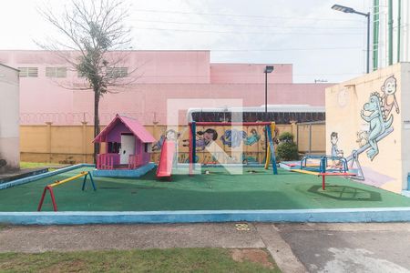 Apartamento para alugar com 47m², 2 quartos e 1 vaga Apartamento para alugar com 47m², 2 quartos e 1 vagaÁrea Comum - Playground