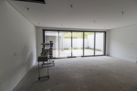 Casa de condomínio para alugar com 202m², 3 quartos e 2 vagasSala