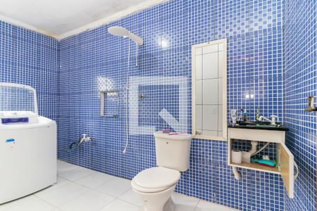 Banheiro da Suíte 1 de casa para alugar com 2 quartos, 45m² em Vila Norma, São Paulo