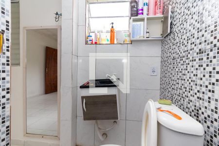 Casa para alugar com 70m², 2 quartos e 1 vagaBanheiro da Suíte 2