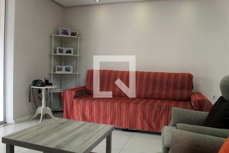 Sala de casa à venda com 6 quartos, 140m² em Scharlau, São Leopoldo
