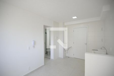 Sala de apartamento para alugar com 2 quartos, 32m² em Cambuci, São Paulo