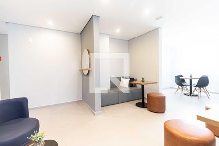 Apartamento para alugar com 41m², 2 quartos e sem vagaÁrea comum - Salão de festas