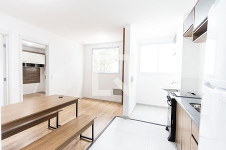 Sala/Cozinha de apartamento para alugar com 2 quartos, 41m² em Barra Funda, São Paulo