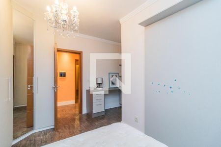 Casa à venda com 480m², 3 quartos e 3 vagas Casa à venda com 480m², 3 quartos e 3 vagasQuarto 1 - Suíte
