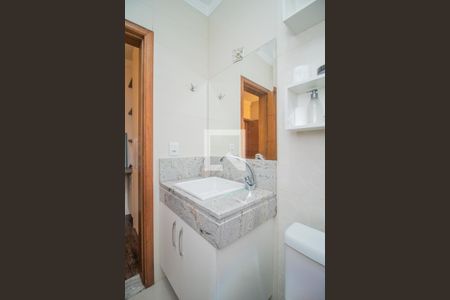 Casa à venda com 480m², 3 quartos e 3 vagas Casa à venda com 480m², 3 quartos e 3 vagasBanheiro da Suíte 1