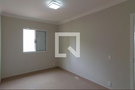 Dormitório de apartamento para alugar com 2 quartos, 52m² em Vila São João, Barueri