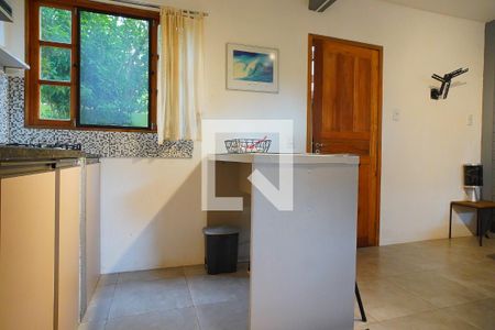 Studio de kitnet/studio para alugar com 1 quarto, 28m² em Lagoa da Conceição, Florianópolis
