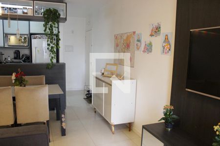 Sala de apartamento para alugar com 3 quartos, 75m² em Jaguaré, São Paulo