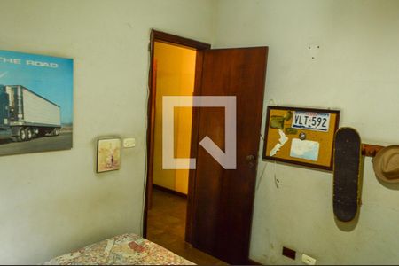 Casa de condomínio à venda com 360m², 3 quartos e 3 vagas Casa de condomínio à venda com 360m², 3 quartos e 3 vagasQuarto 1