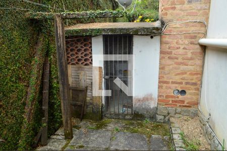 Casa de condomínio à venda com 360m², 3 quartos e 3 vagas Casa de condomínio à venda com 360m², 3 quartos e 3 vagasCanil