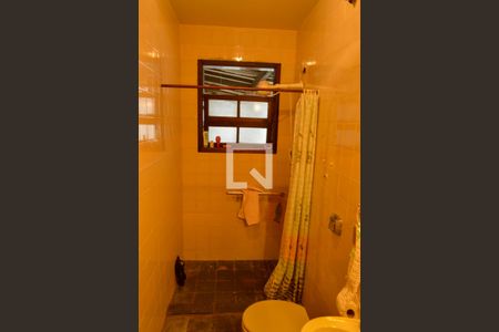 Casa de condomínio à venda com 360m², 3 quartos e 3 vagas Casa de condomínio à venda com 360m², 3 quartos e 3 vagasBanheiro da Suite 1 - Edícula