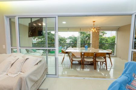 Detalhe Sala de apartamento à venda com 3 quartos, 134m² em Jardim Taquaral, São Paulo