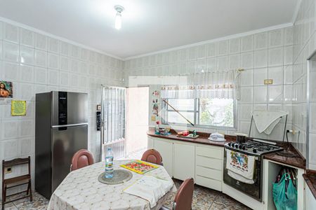 Casa à venda com 297m², 4 quartos e 2 vagasCozinha