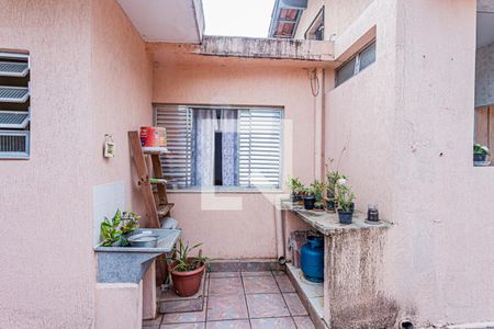 Casa à venda com 297m², 4 quartos e 2 vagasÁrea de serviço - edícula