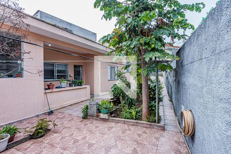 Casa à venda com 297m², 4 quartos e 2 vagasQuintal e jardim