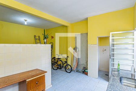 Casa à venda com 297m², 4 quartos e 2 vagasCozinha - edícula