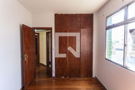 Armário do Quarto 1 de apartamento para alugar com 3 quartos, 182m² em Silveira, Belo Horizonte