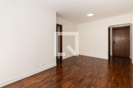 Sala de apartamento à venda com 2 quartos, 76m² em Itaim Bibi, São Paulo