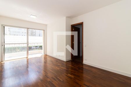 Sala de apartamento para alugar com 2 quartos, 76m² em Itaim Bibi, São Paulo