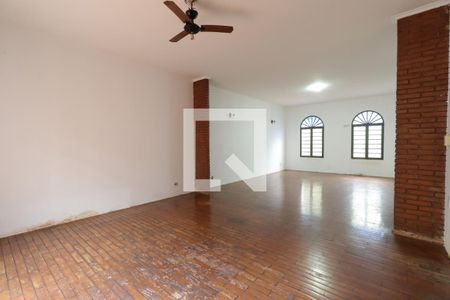 Sala de casa para alugar com 3 quartos, 272m² em Jardim Macedo, Ribeirão Preto