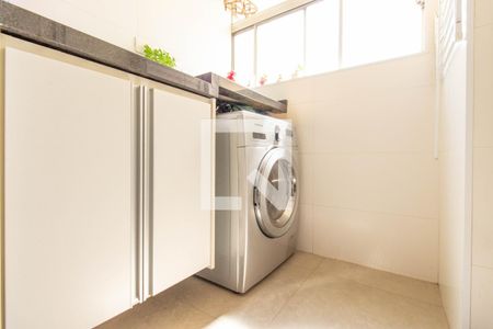 Apartamento à venda com 67m², 2 quartos e 2 vagasÁrea de Serviço