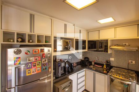 Apartamento à venda com 67m², 2 quartos e 2 vagasCozinha