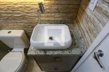 Casa à venda com 153m², 3 quartos e 2 vagas Casa à venda com 153m², 3 quartos e 2 vagasCasa 1 - Banheiro da Suíte