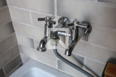 Casa à venda com 153m², 3 quartos e 2 vagas Casa à venda com 153m², 3 quartos e 2 vagasCasa 1 - Área de serviço