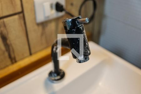 Casa à venda com 153m², 3 quartos e 2 vagas Casa à venda com 153m², 3 quartos e 2 vagasCasa 2 - Banheiro da Suíte